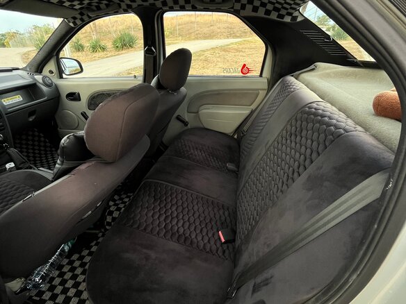 2009 Renault Logan I, серый, 390000 рублей - вид 9