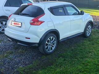 2014 Nissan Juke I Рестайлинг, белый, 890000 рублей, вид 4