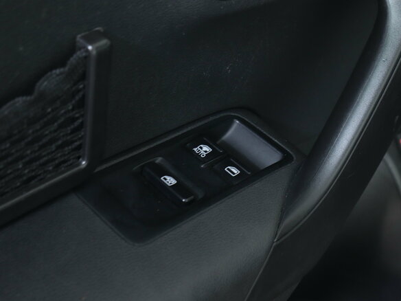 2014 Volkswagen Polo V, чёрный, 689000 рублей - вид 13