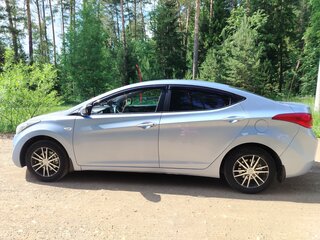 2012 Hyundai Elantra V (MD), голубой, 850000 рублей, вид 4
