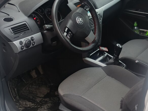 2011 Opel Astra H Рестайлинг, белый, 450000 рублей - вид 7