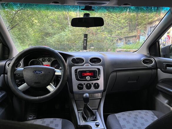 2009 Ford Focus II Рестайлинг, чёрный, 430000 рублей - вид 11