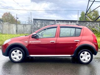 2014 Renault Sandero Stepway I, красный, 649000 рублей, вид 4