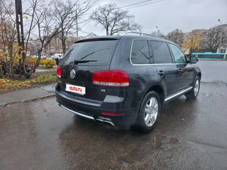 2006 Volkswagen Touareg I, чёрный, 950000 рублей, вид 5