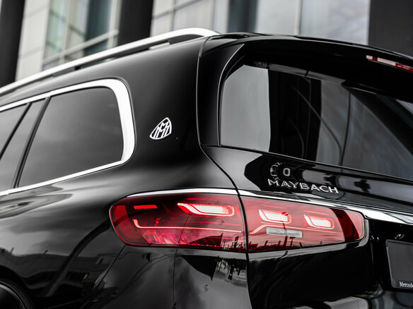 2025 Mercedes-Benz Maybach GLS 600 I Рестайлинг, чёрный, 33690000 рублей - вид 12
