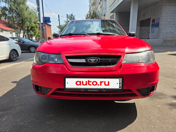 2011 Daewoo Nexia I Рестайлинг, красный, 200000 рублей