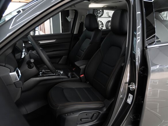 2026 Mazda CX-5 II Рестайлинг, серый, 3104000 рублей - вид 9