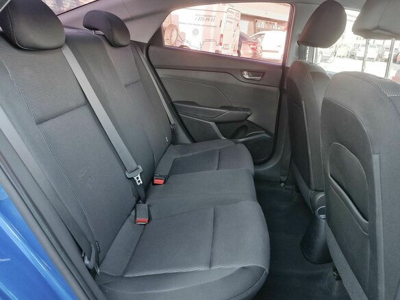 2017 Hyundai Solaris II, синий, 1489000 рублей - вид 8