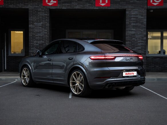 2019 Porsche Cayenne Coupé III, серый, 8390000 рублей - вид 9