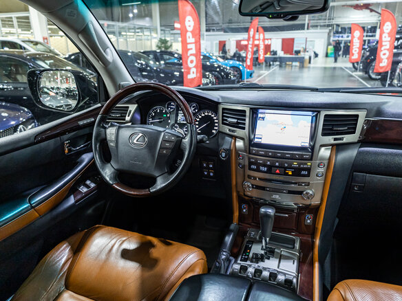 2012 Lexus LX 570 III, чёрный, 4058510 рублей - вид 12
