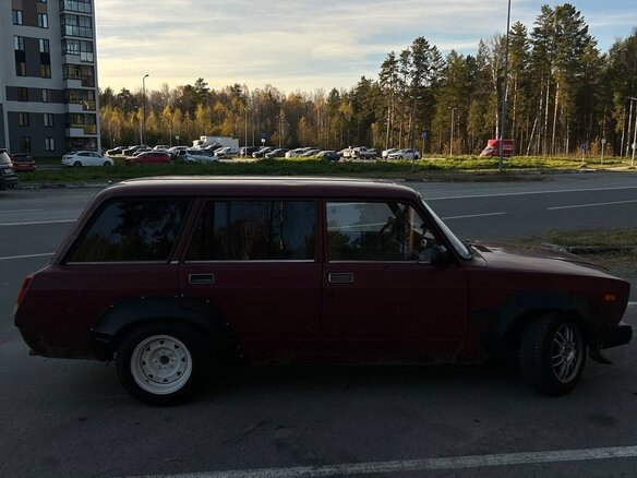 2012 Lada (ВАЗ) 2104, красный, 150000 рублей - вид 3