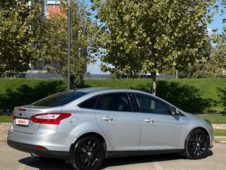 2013 Ford Focus III, серебристый, 685000 рублей, вид 5