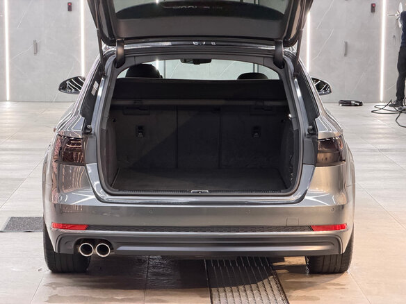 2018 Audi A4 V (B9), серый, 3400000 рублей - вид 32