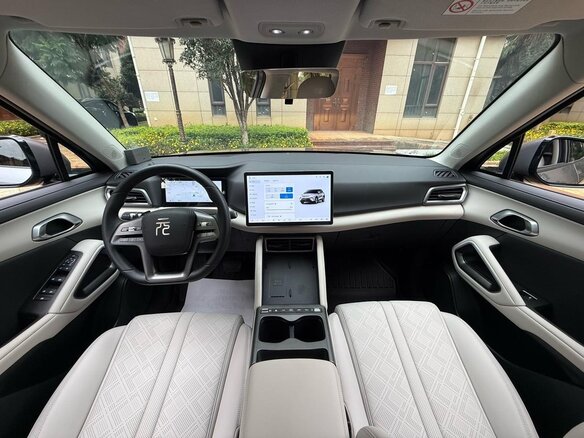 2025 BYD Yuan Up 32 kWh, серый, 1627000 рублей - вид 16