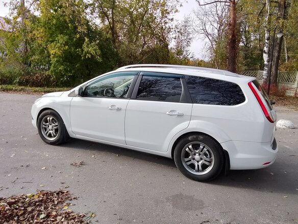 2010 Ford Focus II Рестайлинг, белый, 665000 рублей - вид 13