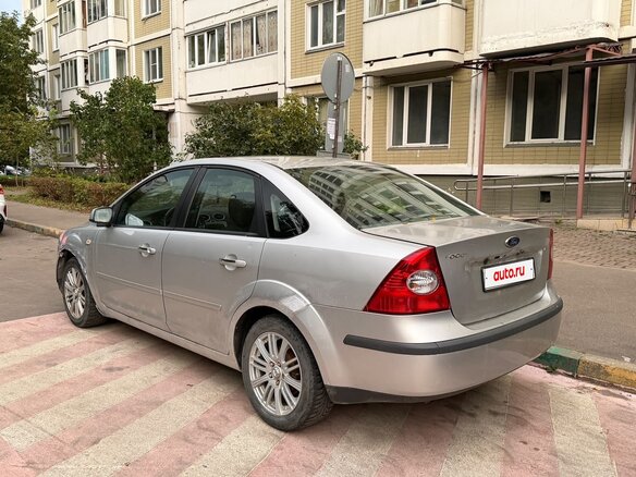 2007 Ford Focus II, серебристый, 215000 рублей - вид 1