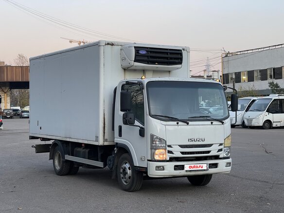 2018 Isuzu Elf (N-series), белый, 2380000 рублей - вид 1