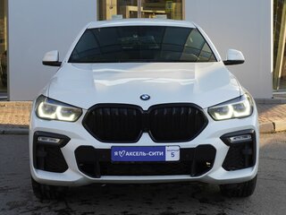 2021 BMW X6 40i III (G06), белый, 6950000 рублей, вид 2