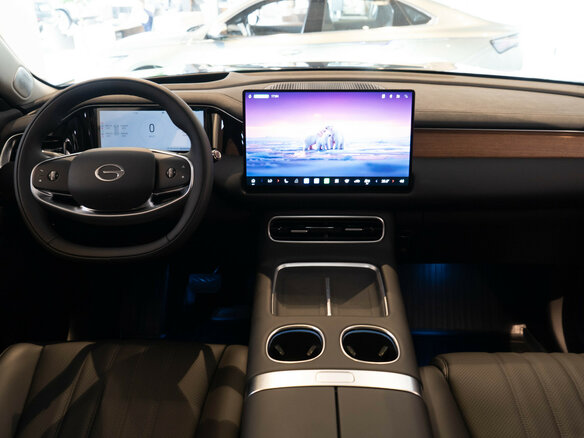 2026 GAC S9, синий, 6799000 рублей - вид 5