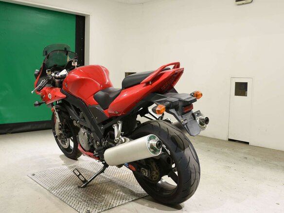 2005 Suzuki SV 1000, красный, 345000 рублей - вид 5