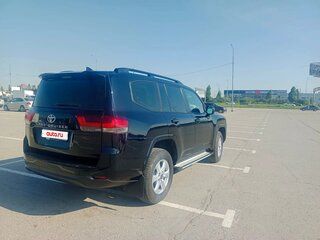 2022 Toyota Land Cruiser 300 Series, чёрный, 8200000 рублей, вид 5