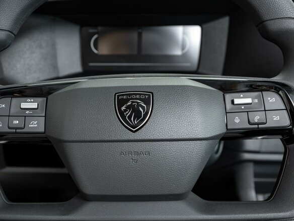 2025 Peugeot Expert III Рестайлинг, белый, 5099000 рублей - вид 17