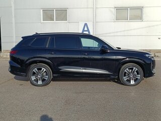2023 Audi Q6 45 TFSI, чёрный, 5990000 рублей, вид 4