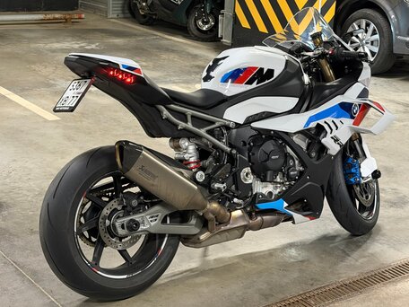 2026 BMW S 1000 RR, белый, 2695000 рублей, вид 4