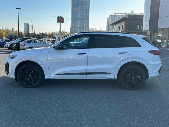 2026 Audi Q5 L III (GU), белый, 6590000 рублей - вид 7