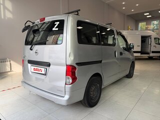 2015 Nissan NV200, серебристый, 900000 рублей, вид 4