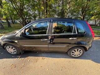 2008 Ford Fiesta Mk5, чёрный, 350000 рублей, вид 3