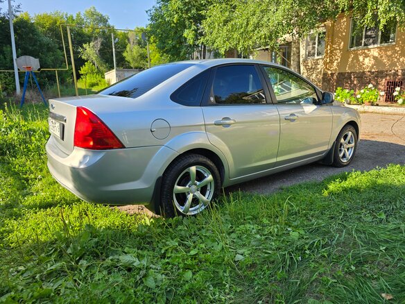 2008 Ford Focus II Рестайлинг, серебристый, 549000 рублей - вид 7