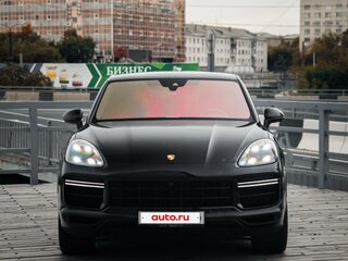 2020 Porsche Cayenne Turbo Coupé III, чёрный, 9000000 рублей, вид 3