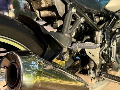 2022 Kawasaki Z 900RS, пурпурный, 960000 рублей, вид 3