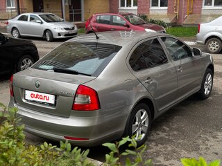 2011 Skoda Octavia II (A5) Рестайлинг, серый, 950000 рублей, вид 4