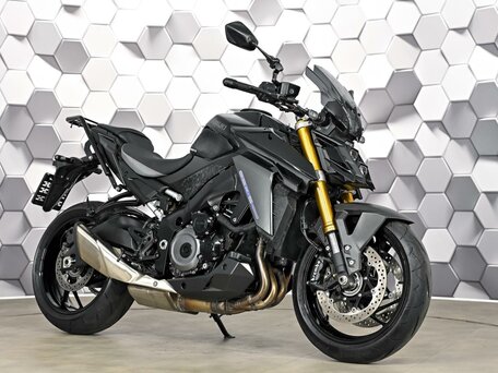 2022 Suzuki GSX-S 1000, чёрный, 1097000 рублей, вид 1
