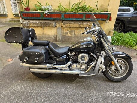 2009 Yamaha XVS1100, чёрный, 620000 рублей, вид 1