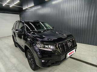 2021 Toyota Land Cruiser Prado 150 Series Рестайлинг 3, чёрный, 6800000 рублей, вид 4