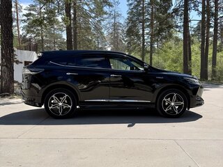 2014 Toyota Harrier III (XU60), чёрный, 2750000 рублей, вид 3