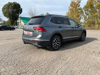 2021 Volkswagen Tiguan Allspace II, серый, 2590000 рублей, вид 5