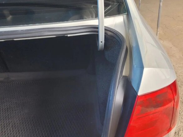 2011 Volkswagen Polo V, серебристый, 670000 рублей - вид 9