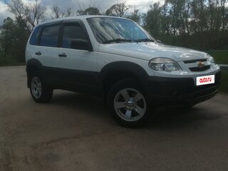 2018 Chevrolet Niva I Рестайлинг, белый, 966000 рублей, вид 2