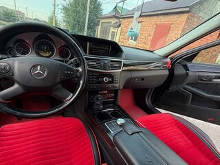 2011 Mercedes-Benz E-Класс 350 IV (W212, S212, C207), чёрный, 1300000 рублей, вид 5