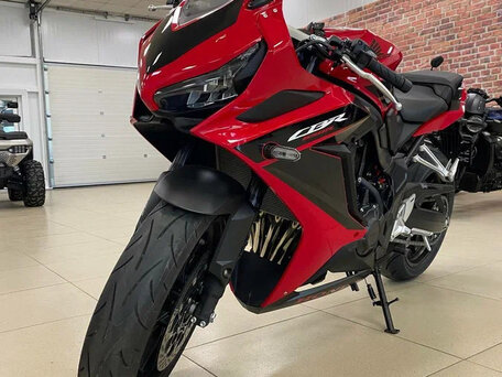 2024 Honda CBR 650R, красный, 1280000 рублей, вид 3