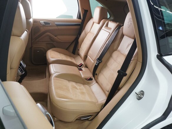 2017 Porsche Cayenne Diesel II Рестайлинг (958), белый, 6254000 рублей - вид 8