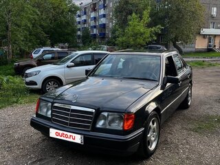 1990 Mercedes-Benz W124 230, серый, 699000 рублей, вид 2