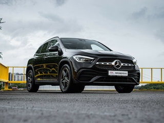 2020 Mercedes-Benz GLA 250 II (H247), чёрный, 3899000 рублей, вид 3