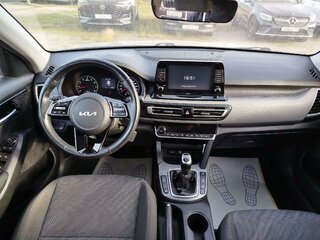 2022 Kia Seltos I, серый, 1702400 рублей, вид 5