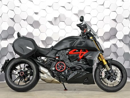 2022 Ducati Diavel 1260 S, чёрный, 2199000 рублей, вид 3