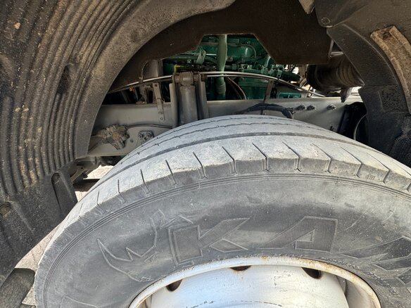 2011 Volvo FH, белый, 3000000 рублей - вид 12